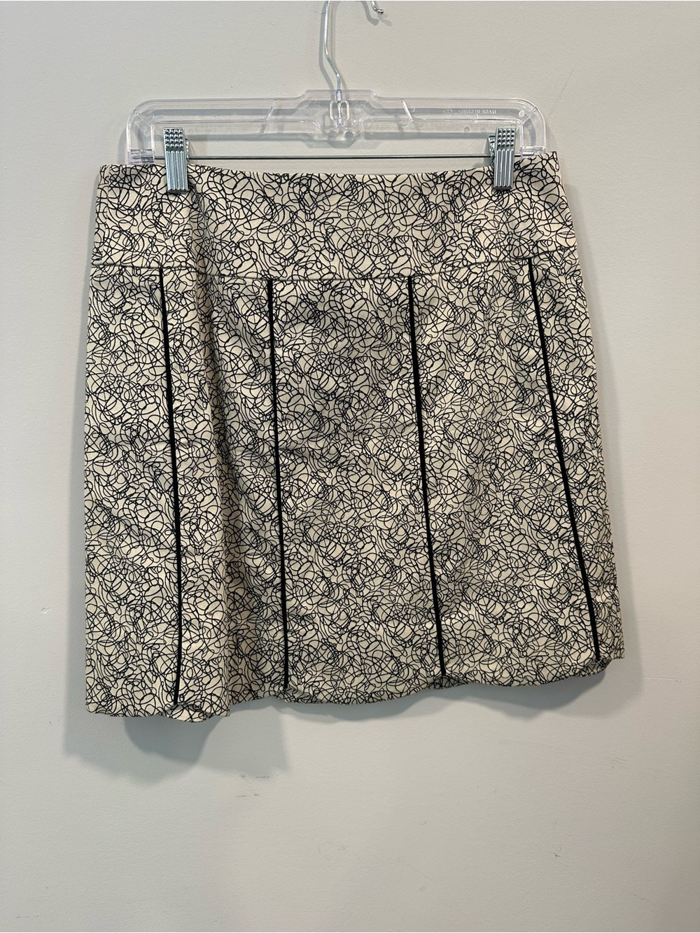 Willi Smith Cream Mini Skirt with Black Scribble Print